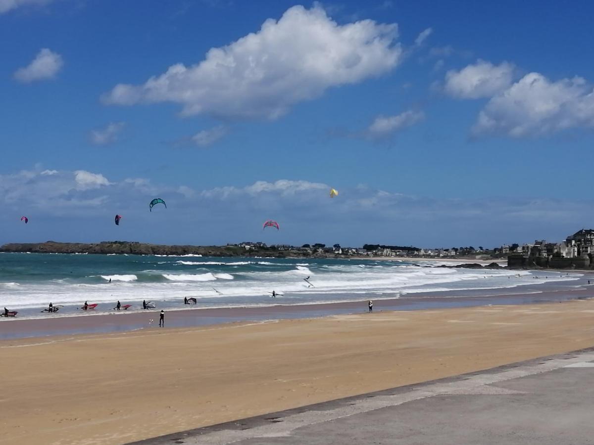 Appartement Saint-Malo 800M De La Plage Екстер'єр фото