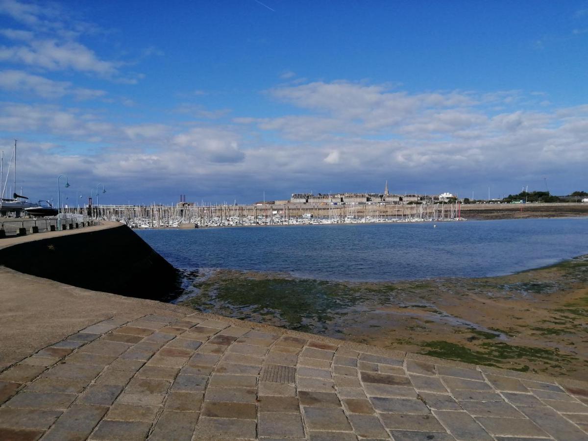 Appartement Saint-Malo 800M De La Plage Екстер'єр фото